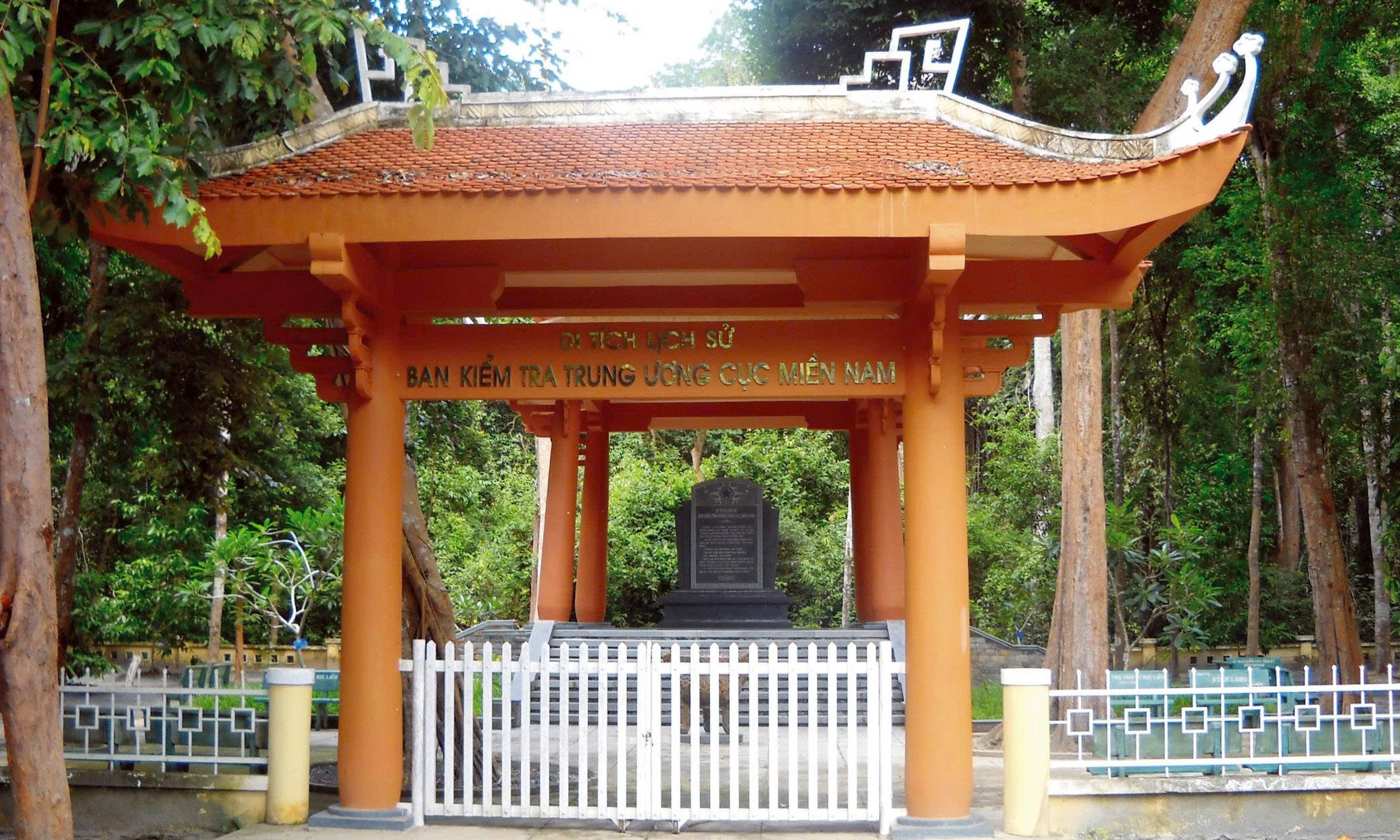 Di tích lịch sử Địa điểm Ban kiểm tra Trung ương Cục miền Nam thời kì 1969-1975